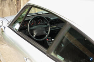 Image 65/90 de Porsche 911 Carrera 4S (1996)