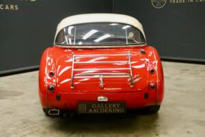 Image 6/50 of Austin-Healey 3000 Mk II (BN7) (1962)