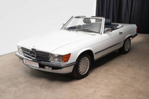 Bild 23/46 von Mercedes-Benz 420 SL (1985)