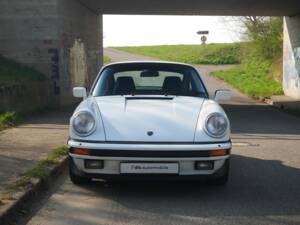 Afbeelding 12/20 van Porsche 911 Carrera 3.2 (1985)