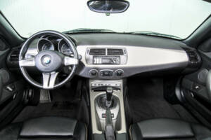 Imagen 7/50 de BMW Z4 2.2i (2004)