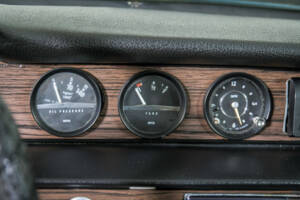 Image 24/50 of Volvo 1800 E (1971)