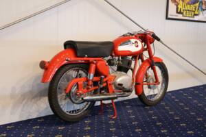 Image 4/26 of Gilera Giubileo 100 (1900)