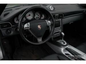 Immagine 4/29 di Porsche 911 Carrera 4S (2007)