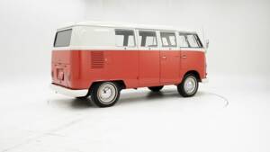 Immagine 2/15 di Volkswagen T1 Kombi (1966)