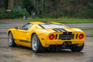 Imagen 16/39 de Ford GT (2005)