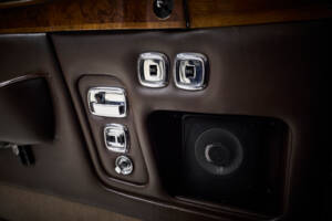 Image 45/99 de Rolls-Royce Corniche I (1979)