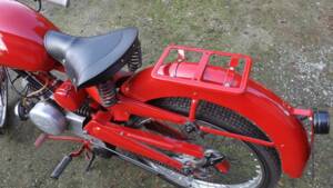 Immagine 10/41 di Moto Guzzi Motoleggera 65 (1952)