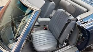 Image 64/88 of Mercedes-Benz 380 SL (1984)