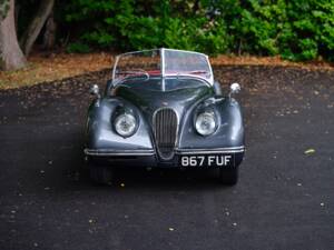 Image 13/33 of Jaguar XK 120 OTS (1951)
