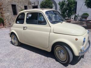 Bild 10/21 von FIAT 500 L (1970)