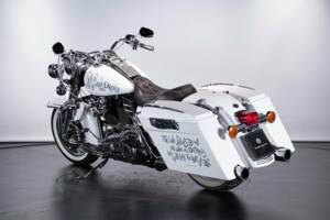 Image 2/50 of Harley-Davidson DUMMY (2010)