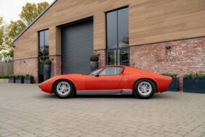 Bild 10/85 von Lamborghini Miura P 400 (1967)