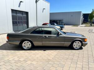 Bild 13/33 von Mercedes-Benz 560 SEC (1991)