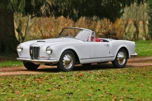 Image 3/16 of Lancia Aurelia B24 Convertible (1957)