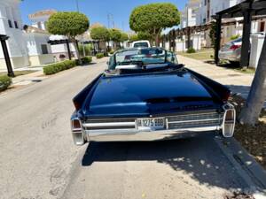 Bild 5/34 von Cadillac Eldorado Biarritz Convertible (1963)