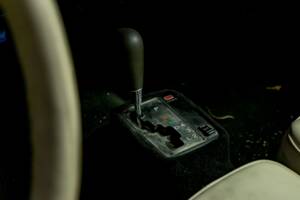 Image 32/50 of Chrysler 300 L (1970)