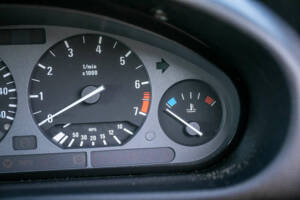 Image 27/50 of BMW 325i (1991)