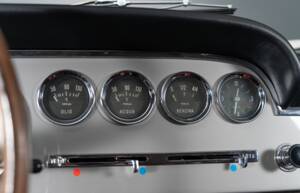 Image 23/29 of Ferrari 250 GTE (1961)