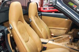 Image 46/48 of Porsche 911 Carrera 4S (2007)