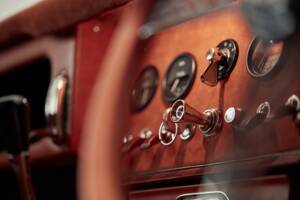 Bild 34/50 von Jaguar E-Type 3.8 Helm (1963)