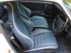 Bild 9/16 von Porsche 911 Turbo 3.3 (1988)