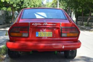 Bild 4/16 von Alfa Romeo GTV 6 2.5 (1983)