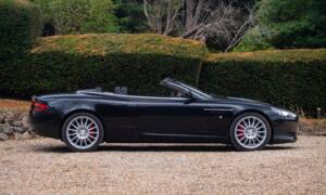 Bild 6/50 von Aston Martin DB 9 Volante (2006)