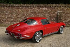 Image 21/50 of Chevrolet Corvette Sting Ray (1963)
