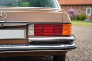Image 16/81 of Mercedes-Benz 280 SE (1979)