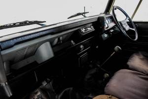 Image 42/48 of Land Rover Defender 110 Turbo Diesel (1984)