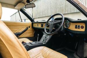 Image 2/10 of De Tomaso Pantera GTS (1975)