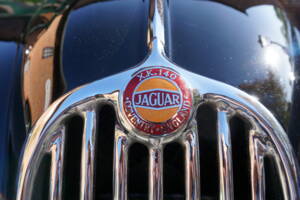 Image 13/26 of Jaguar XK 140 SE FHC (1955)
