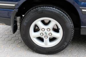 Afbeelding 78/95 van Land Rover Range Rover 4.6 Vogue (2002)