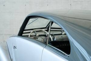 Immagine 27/50 di Adler 2.5 Litre Sport (1938)