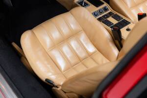 Bild 22/40 von Ferrari 328 GTS (1986)
