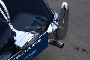 Image 19/24 de Jaguar XK 140 SE OTS (1957)