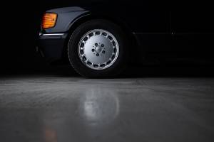 Image 30/34 of Mercedes-Benz 500 SEC (1984)