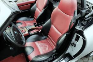 Afbeelding 16/45 van BMW Z3 Convertible 3.0 (2002)