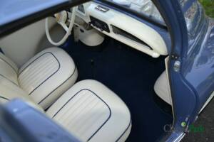 Imagen 32/50 de Renault 4 CV Décapotable (1954)