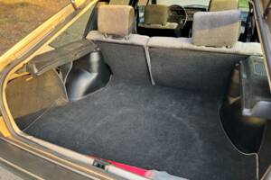 Image 31/57 of Volkswagen Passat 2.0 (1987)