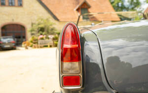 Image 37/77 of Alfa Romeo 2600 Spider (1963)