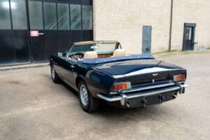 Bild 17/50 von Aston Martin V8 Volante (1979)