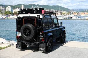 Image 27/70 of Land Rover Defender 90 TD4 (2007)