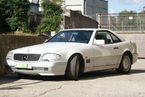 Image 45/50 de Mercedes-Benz 300 SL-24 (1989)