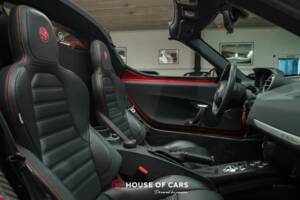 Image 19/25 of Alfa Romeo 4C Spider (2016)