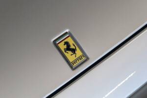 Bild 13/17 von Ferrari Mondial 3.2 (1987)