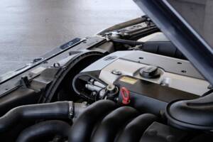 Image 32/46 of Mercedes-Benz SL 320 (1998)