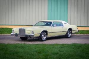 Bild 2/34 von Lincoln Continental Mark IV (1975)