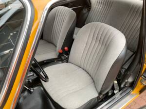 Image 3/5 de Alfa Romeo Giulia 1600 GT Junior (1972)